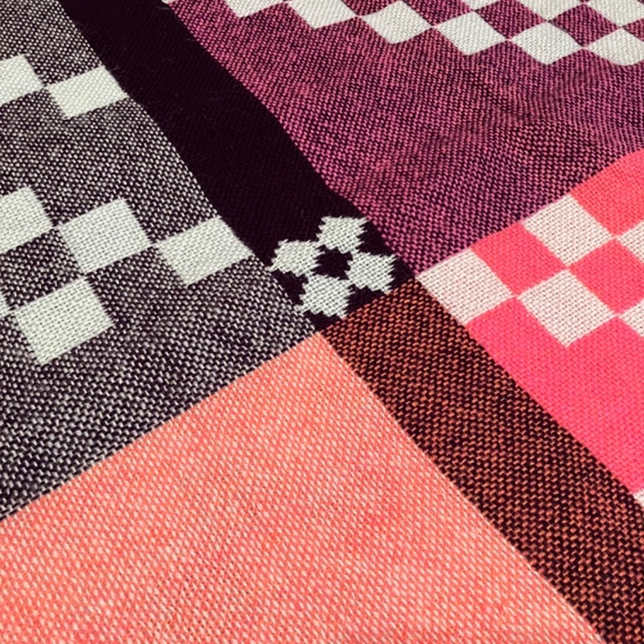 HAY Mega Knit Throw 145 x 220 cm - Picture 2 of 8